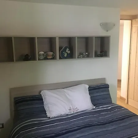 Condominio Delle Alpi Апартаменты Кампертоньо