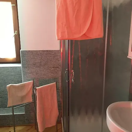 Condominio Delle Alpi * Кампертоньо