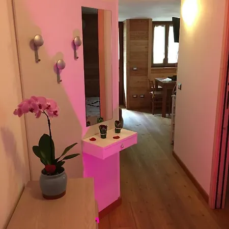 Condominio Delle Alpi Апартаменты Кампертоньо