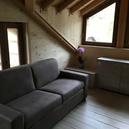 Condominio Delle Alpi * Кампертоньо